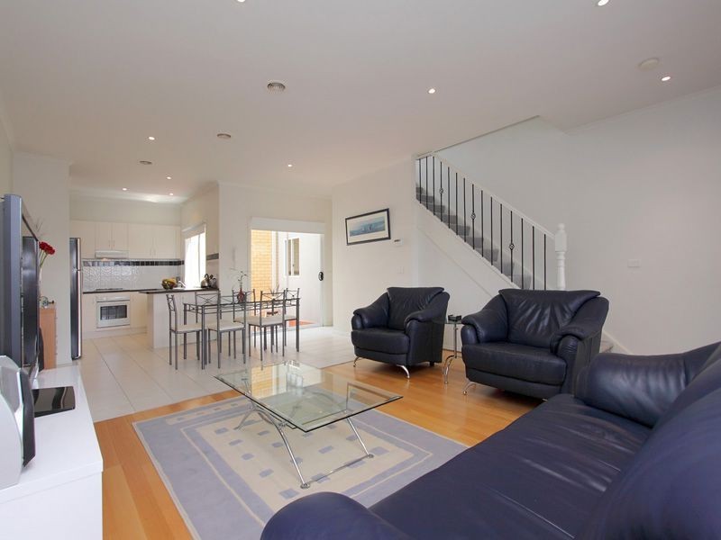 7 Marshall Way, Glen Waverley VIC 3150