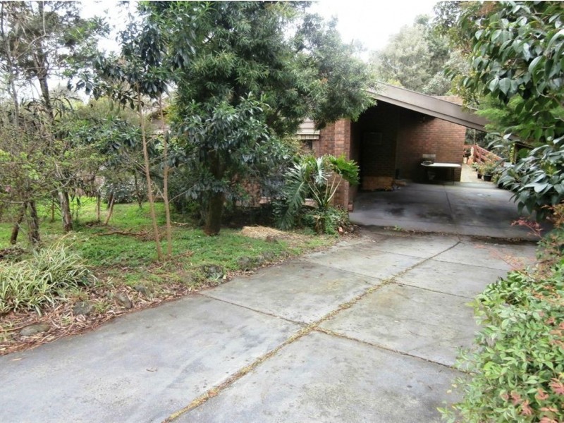 14 Yanigin Drive, Glen Waverley VIC 3150