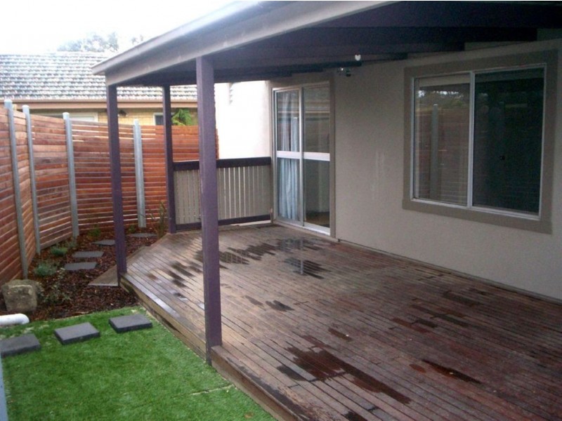 1/120 High Street Road, Ashwood VIC 3147