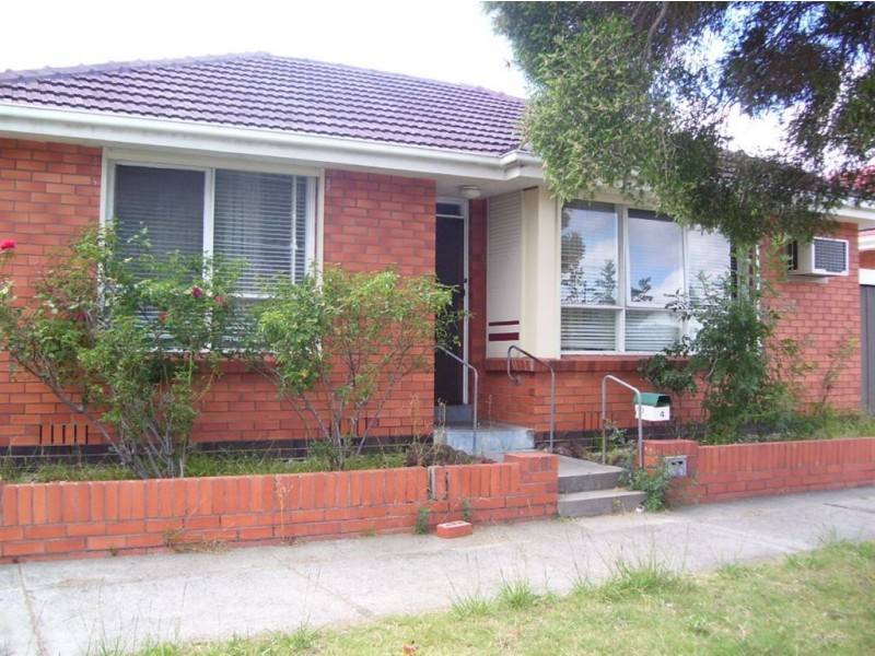 4/24 Balmoral Avenue, Springvale VIC 3171