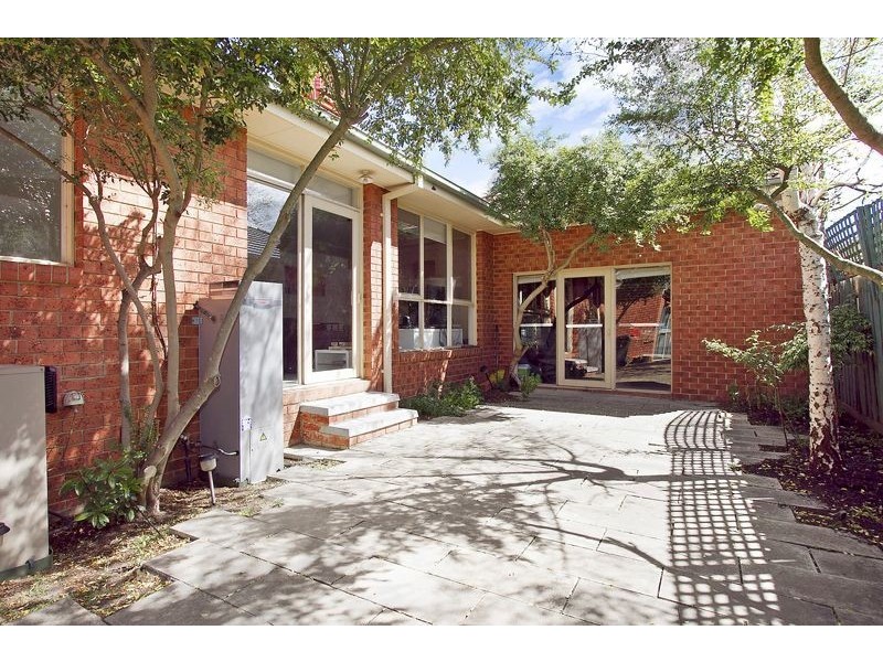 1/4 Hilton Street, Mount Waverley VIC 3149