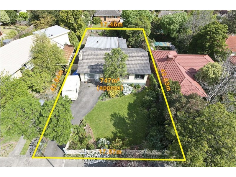 16 Simpson Drive, Mount Waverley VIC 3149