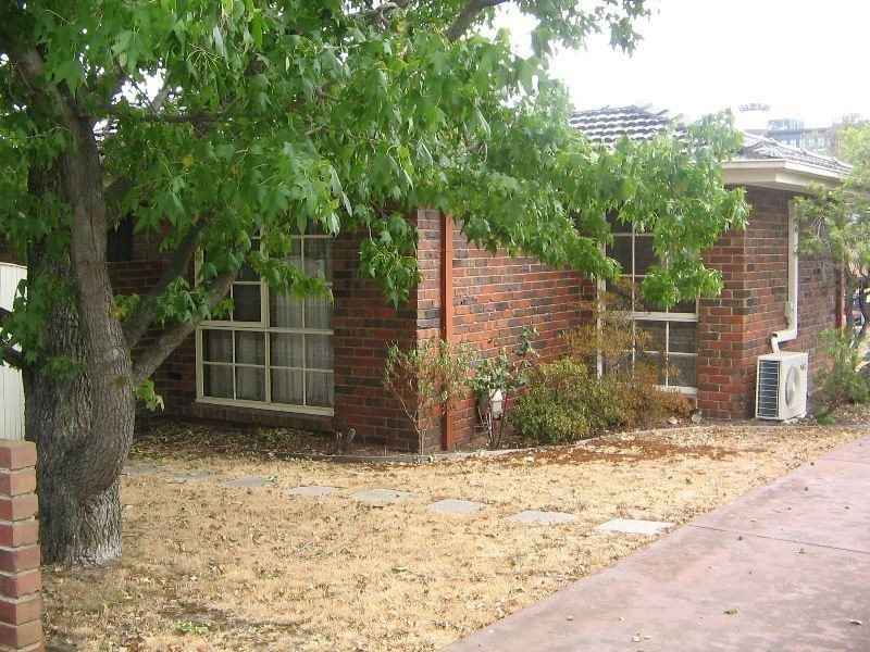 1/15 Mount Street, Glen Waverley VIC 3150