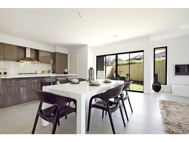 1/7 Lyric Court, Glen Waverley VIC 3150