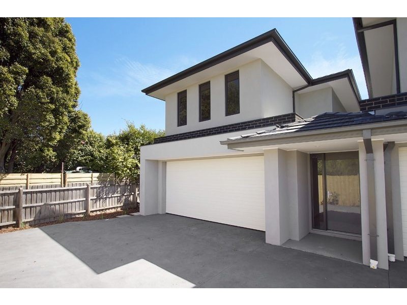 2/7 Lyric Court, Glen Waverley VIC 3150
