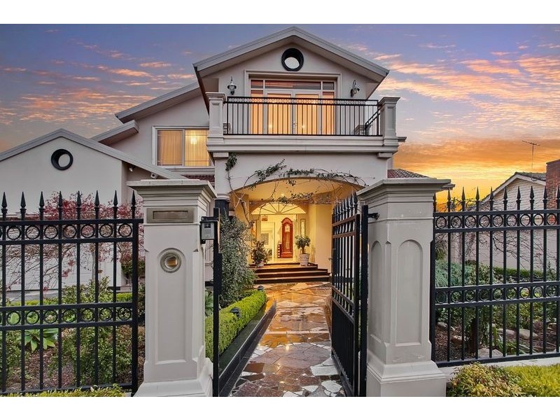 12 Little Street, Glen Waverley VIC 3150