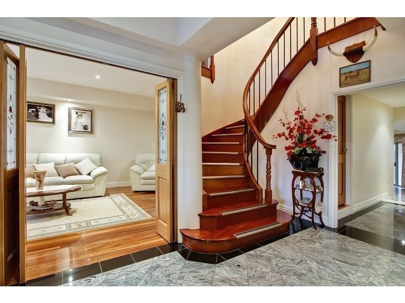 12 Little Street, Glen Waverley VIC 3150