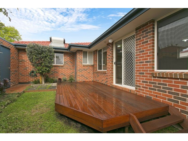 2/7 Barnett Grove, Noble Park VIC 3174