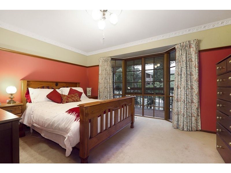 68-70 Holmbury Boulevard, Mulgrave VIC 3170