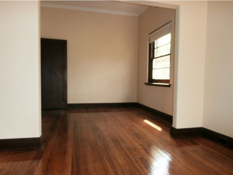 80 Leila Road, Carnegie VIC 3163