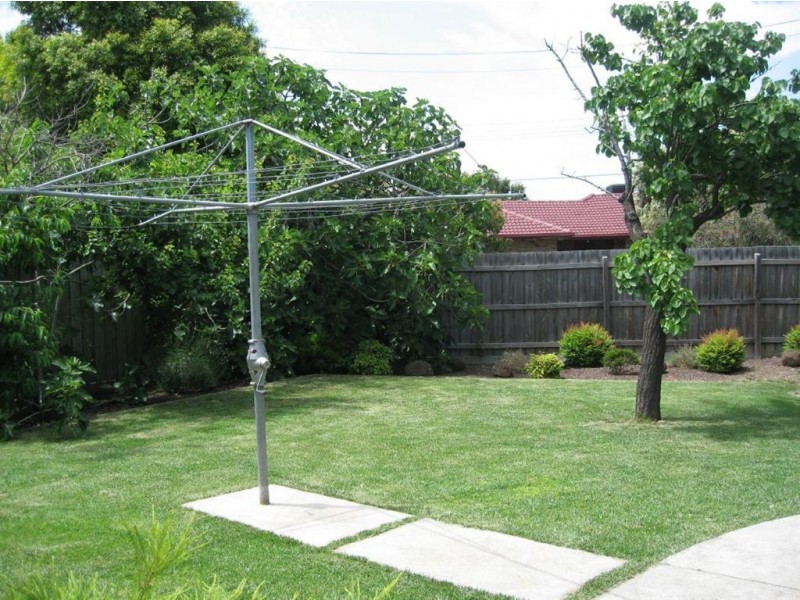 13 Crusader Crescent, Glen Waverley VIC 3150