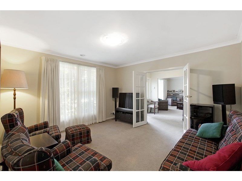 30 Clivejay Street, Glen Waverley VIC 3150