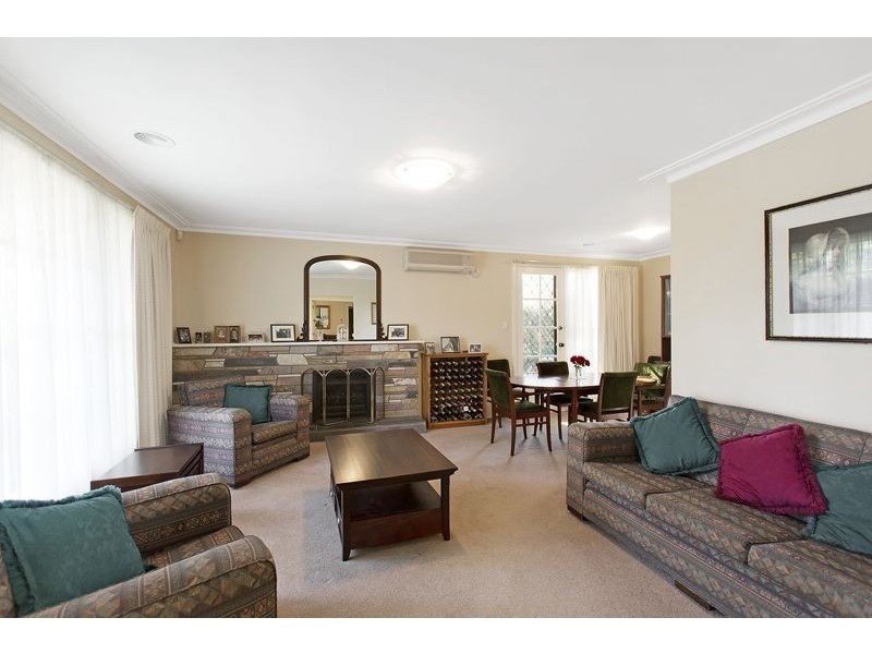 30 Clivejay Street, Glen Waverley VIC 3150