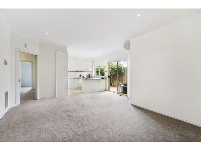 2/59 Stocks Road, Mount Waverley VIC 3149
