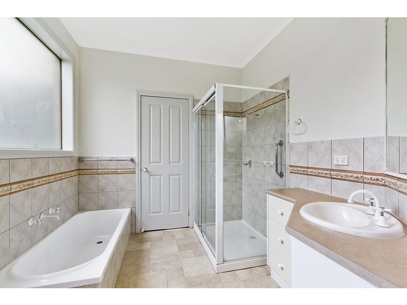 2/59 Stocks Road, Mount Waverley VIC 3149