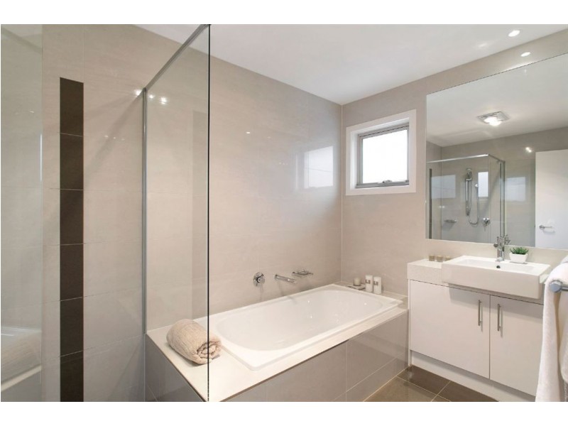 2/47 Cratloe Road, Mount Waverley VIC 3149