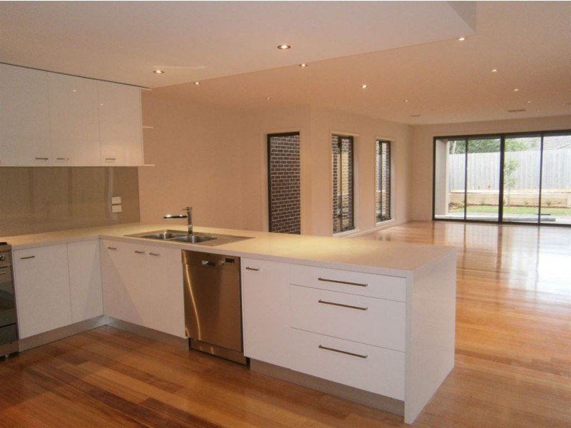 22B Viewpoint Avenue, Glen Waverley VIC 3150