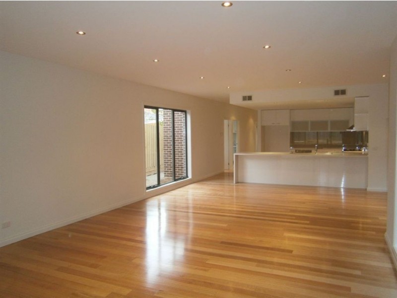 22B Viewpoint Avenue, Glen Waverley VIC 3150