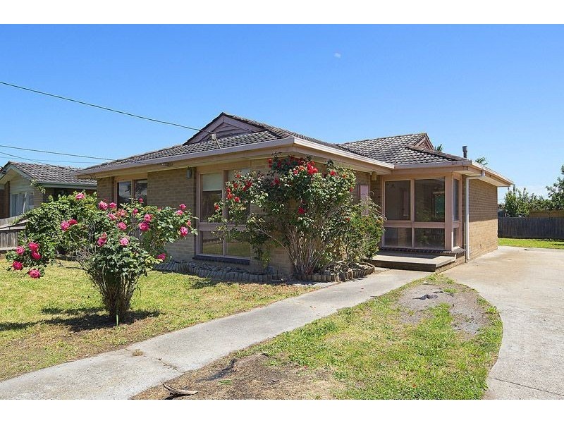 35 Grovelands Drive, Mulgrave VIC 3170