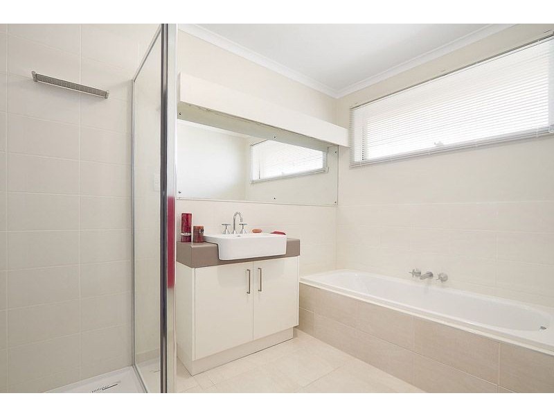 3 Melrose Court, Glen Waverley VIC 3150