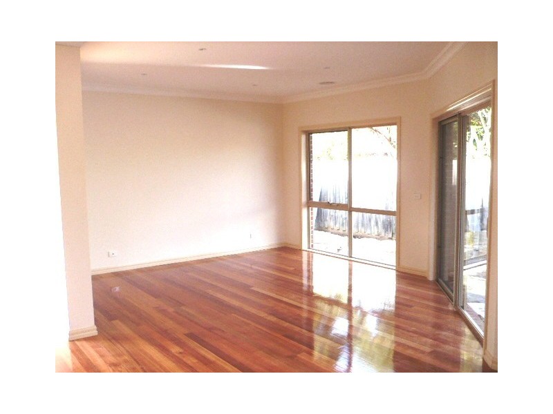 2/548 Highbury Road, Glen Waverley VIC 3150