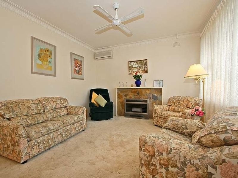 13 Lisbon Street, Glen Waverley VIC 3150