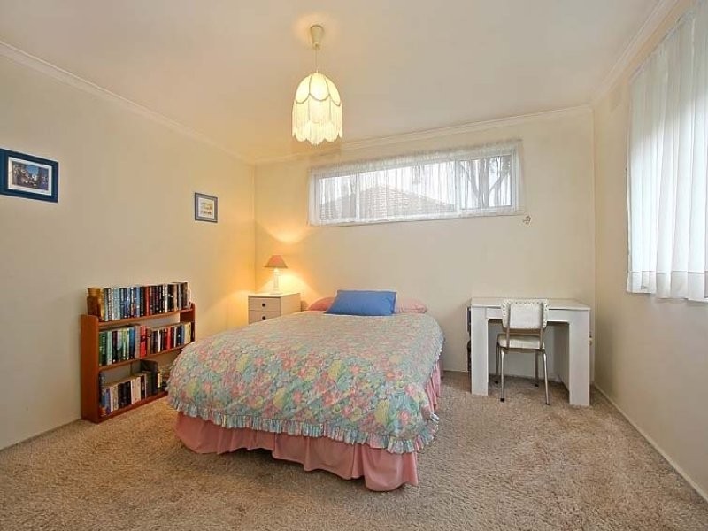 13 Lisbon Street, Glen Waverley VIC 3150