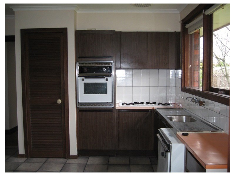 13 Tamar, Springvale VIC 3171