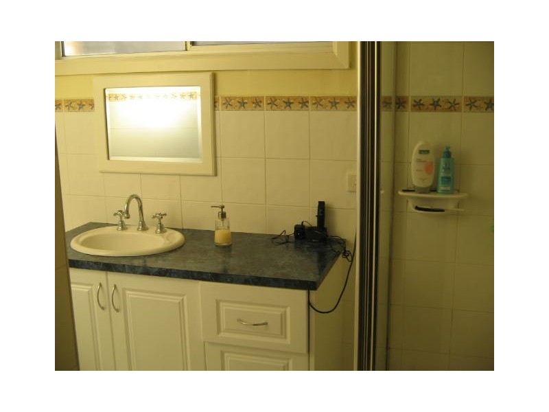 6 Clyden Court, Burwood East VIC 3151