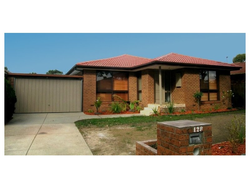 128 Dandelion Drive, Rowville VIC 3178