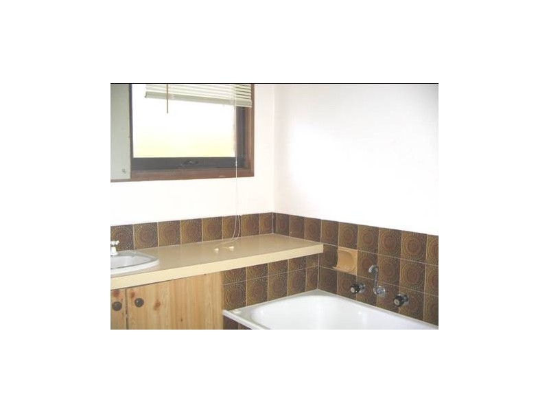 30 Bramley Crescent, Wheelers Hill VIC 3150
