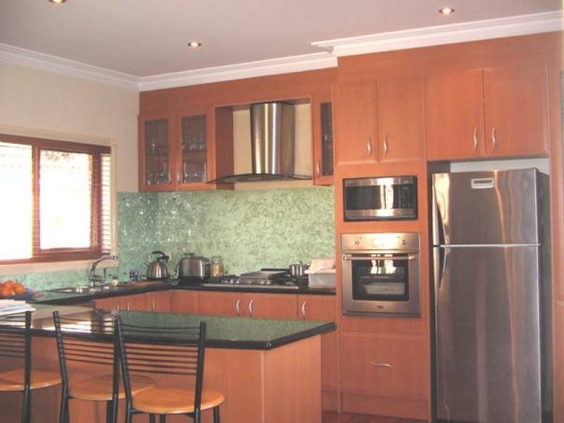 2/1 Wenden Court, Glen Waverley VIC 3150