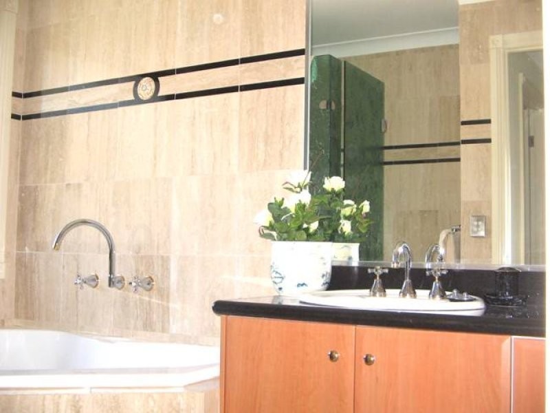 2/1 Wenden Court, Glen Waverley VIC 3150