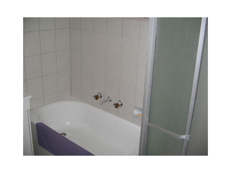 1/85 Camelot Drive, Glen Waverley VIC 3150