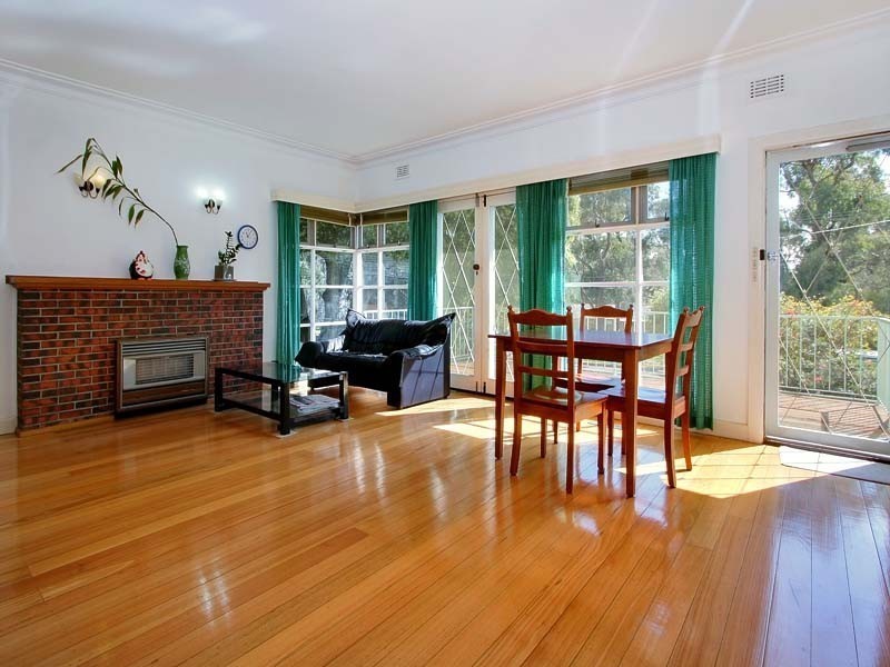 14 Lindwall Street, Glen Waverley VIC 3150