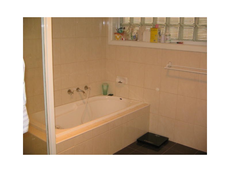 7 Avonhurst Drive, Glen Waverley VIC 3150