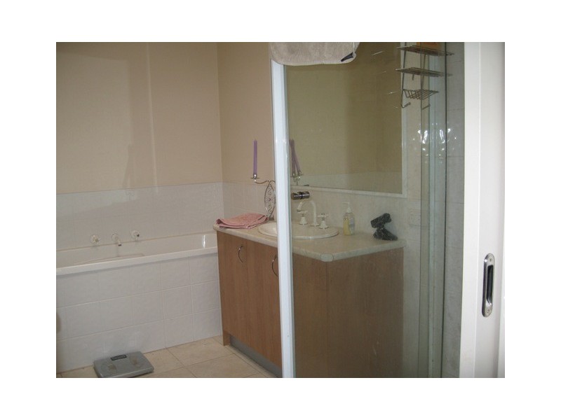 7 Sarkis Mews, Hillside VIC 3037