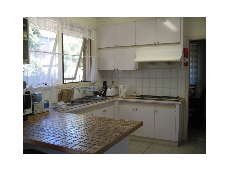 40 Honeysuckle Avenue, Wheelers Hill VIC 3150