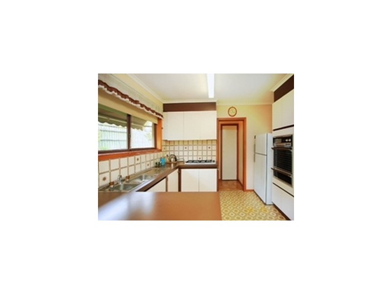 4/49 Hinkler Road, Glen Waverley VIC 3150