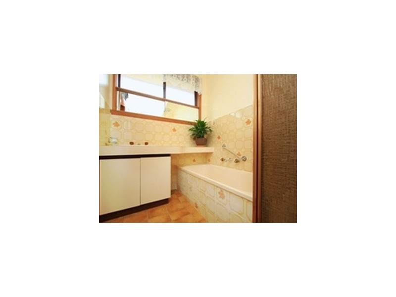 4/49 Hinkler Road, Glen Waverley VIC 3150