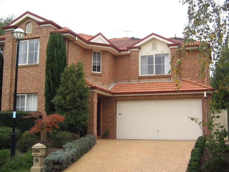 43 Silverwood Way, Glen Waverley VIC 3150