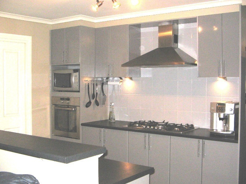 43 Silverwood Way, Glen Waverley VIC 3150