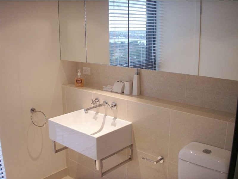 1201/55 Queens Road, Melbourne VIC 3000