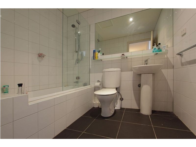 100/4 Tullo Place, Richmond VIC 3121