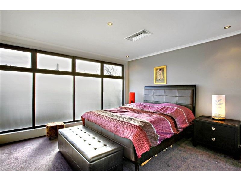 57 Lithgow Street, Abbotsford VIC 3067