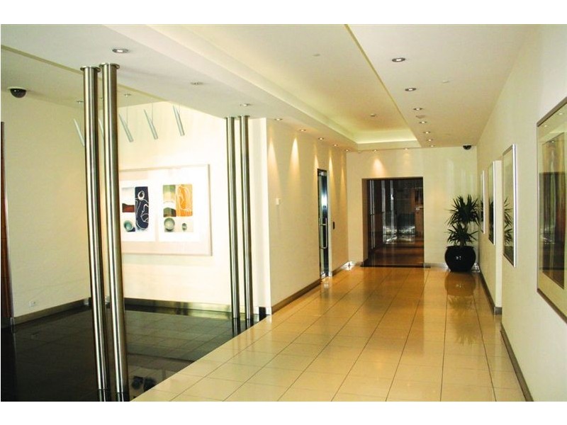 1808/163 City Road, Southbank VIC 3006