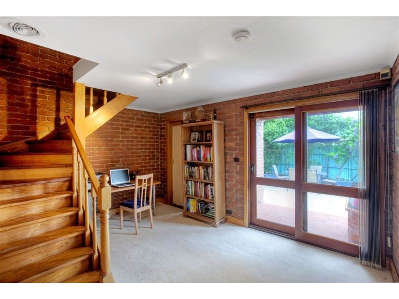 77 Wilson Street, Moonee Ponds VIC 3039