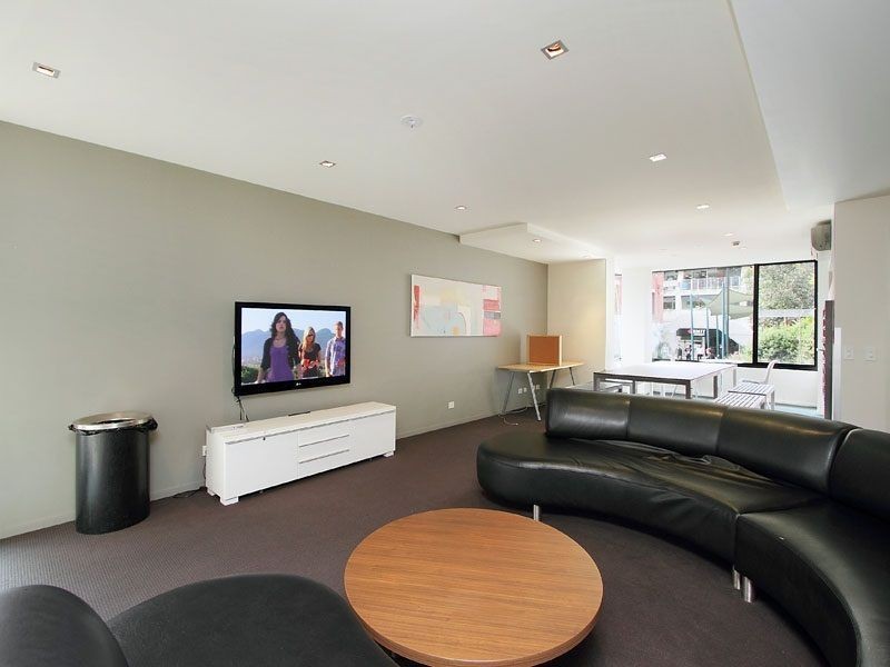 509/9 Earl Street, Carlton VIC 3053