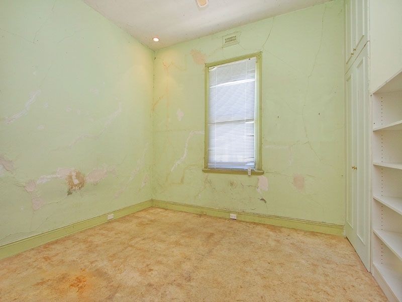 82 Ogrady Street, Clifton Hill VIC 3068