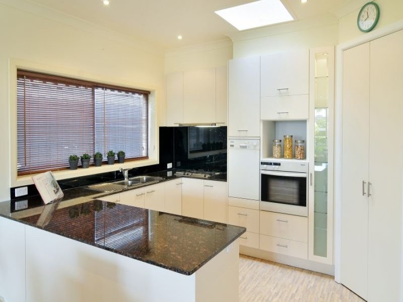 41 Blanche Street, Brighton East VIC 3187